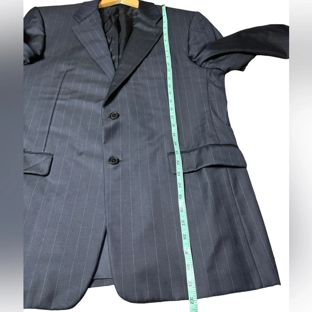 Hickey Freeman Loro Piana Boardroom Tasmanian Super 120’s Wool Pinstriped Blazer